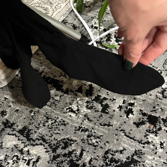 *LULUS* Black Convertible Halter Tie Ankle Cuff Jumpsuit Size Large - Picture 6 of 9